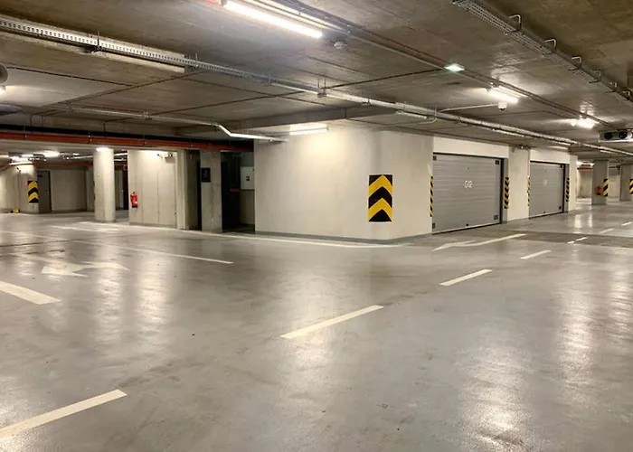New, Beautiful With Parking In Location! Pozsony